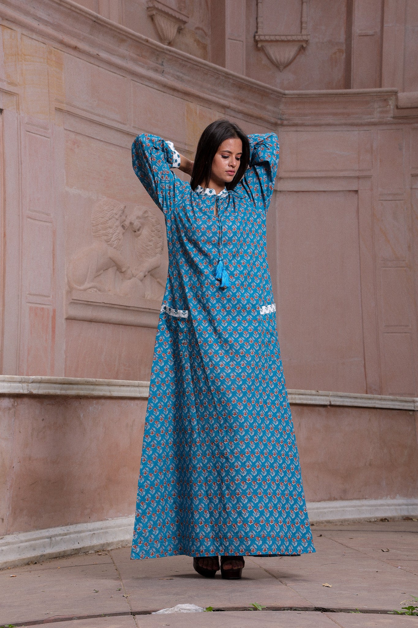 Aria Blue Rose Kaftan