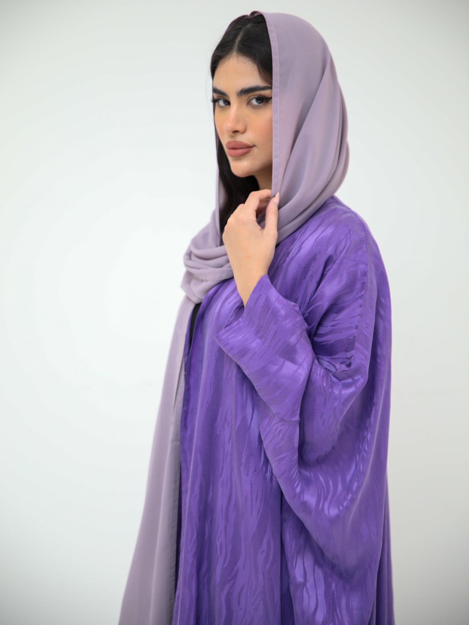 AMETHYST ABAYA