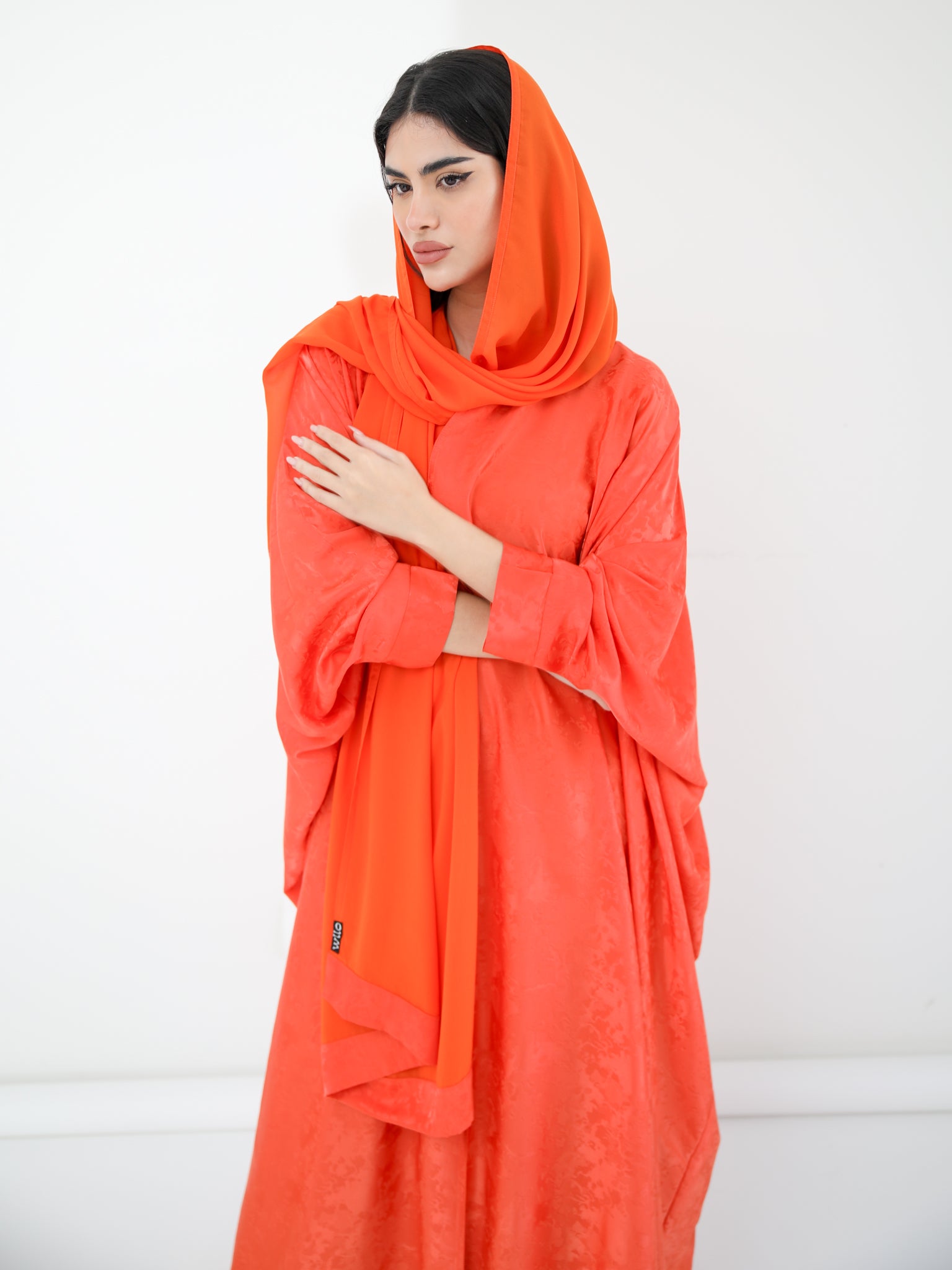 AMBER ABAYA