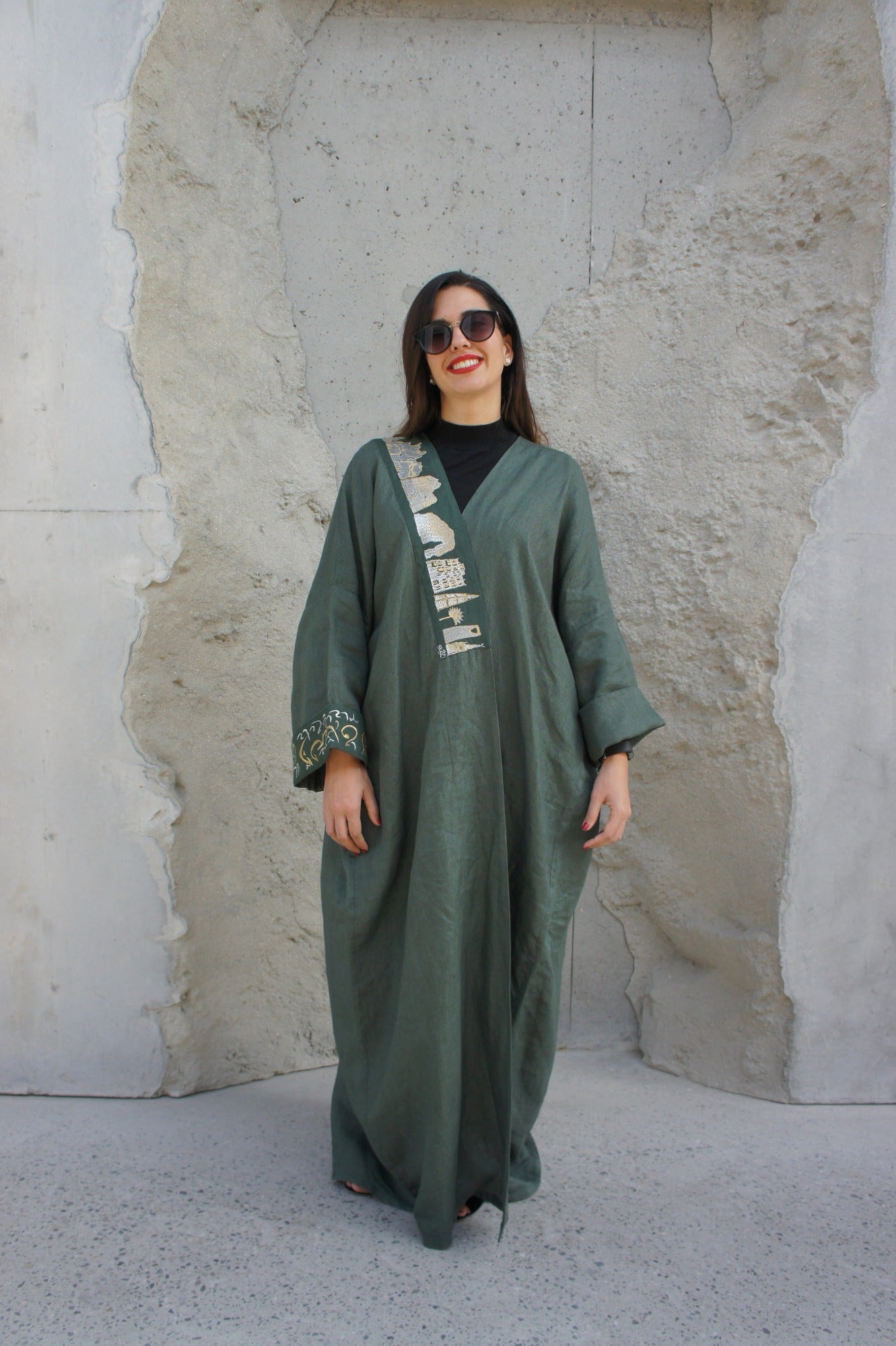 Saudi landmark linen abaya - Green