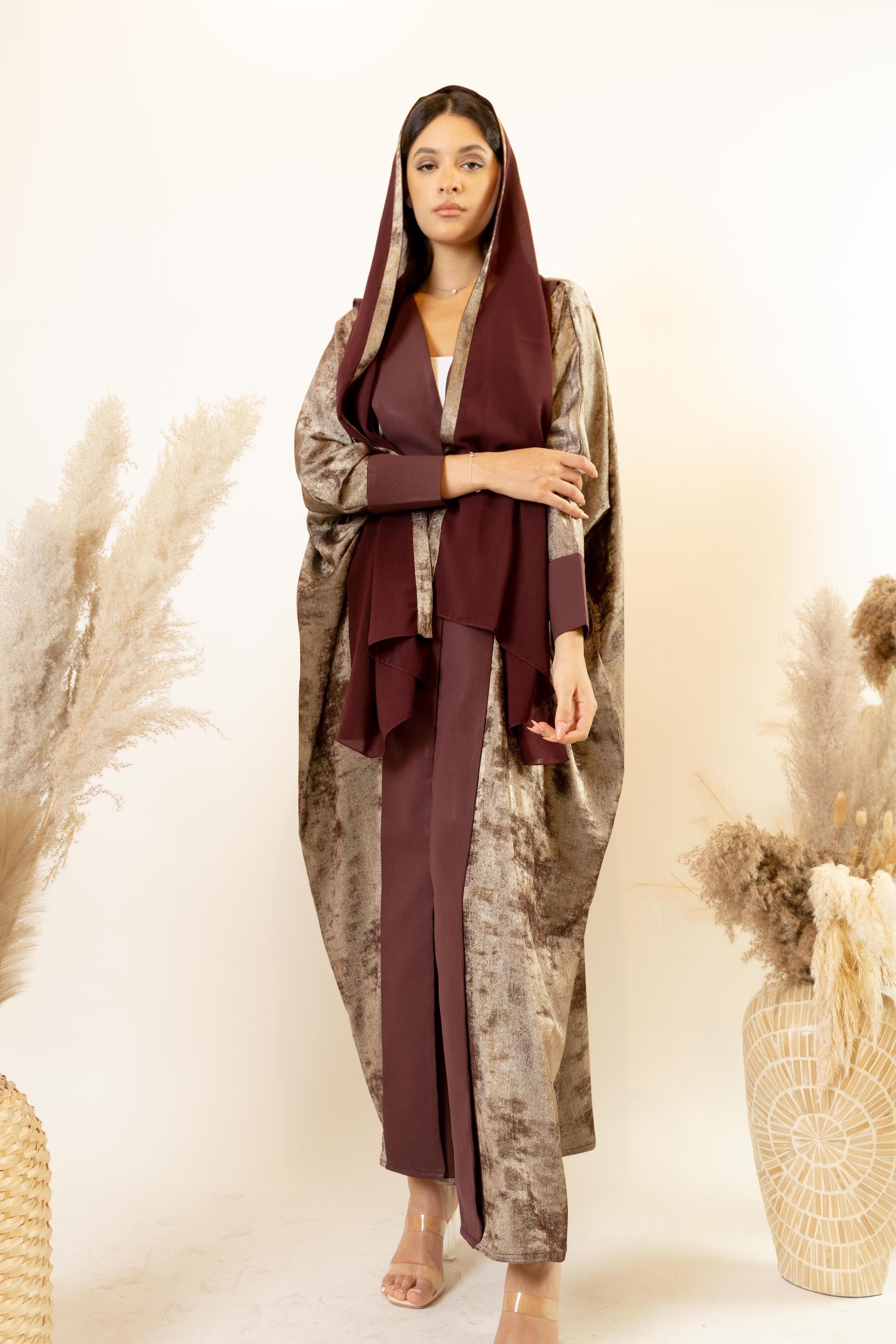 Waves Print Abaya